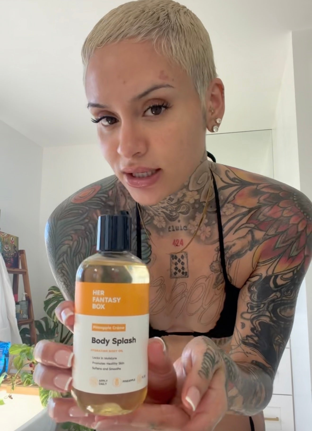 Body Splash - Skin Smoothing Body Oil  (Pineapple Creme)